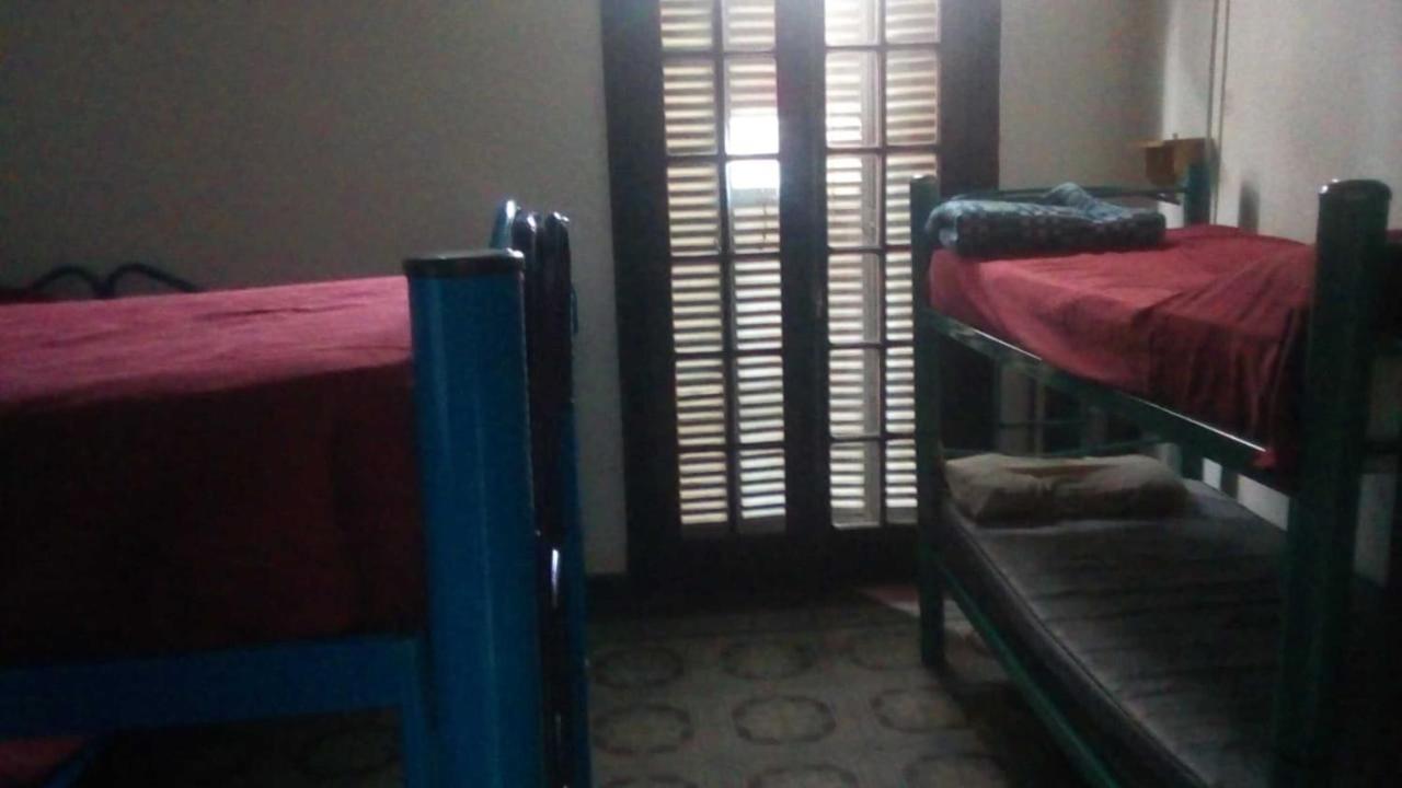 Rivera Hostel Cordova Esterno foto
